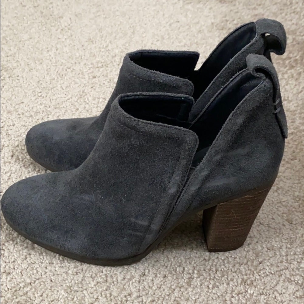 Vince Camuto Francia Booties